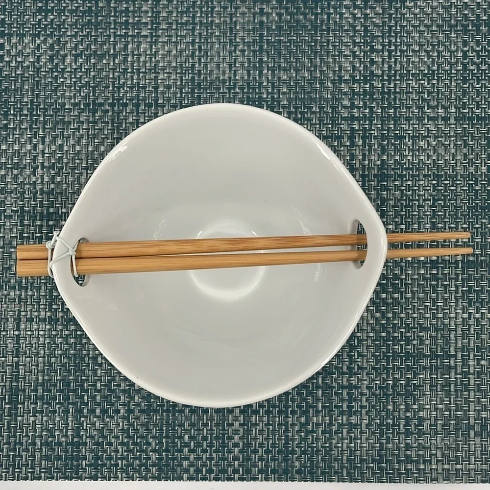 New Crate & Barrel White Porcelain Kai Noodle Bowl & Bamboo Chopsticks Set 6.5